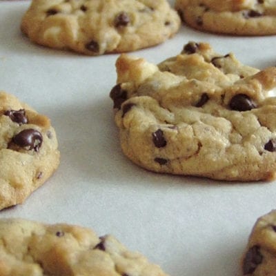 chocolate chip cookies