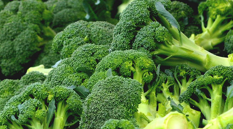 broccoli crowns