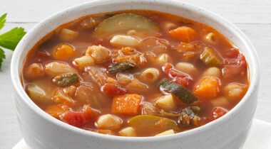 a bowl of Minestrone soup