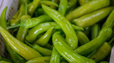 green peppers in a box