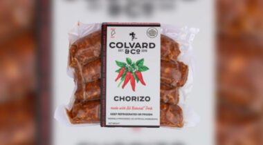 4 sausage links in a sealed plastic package with paper sleeve label